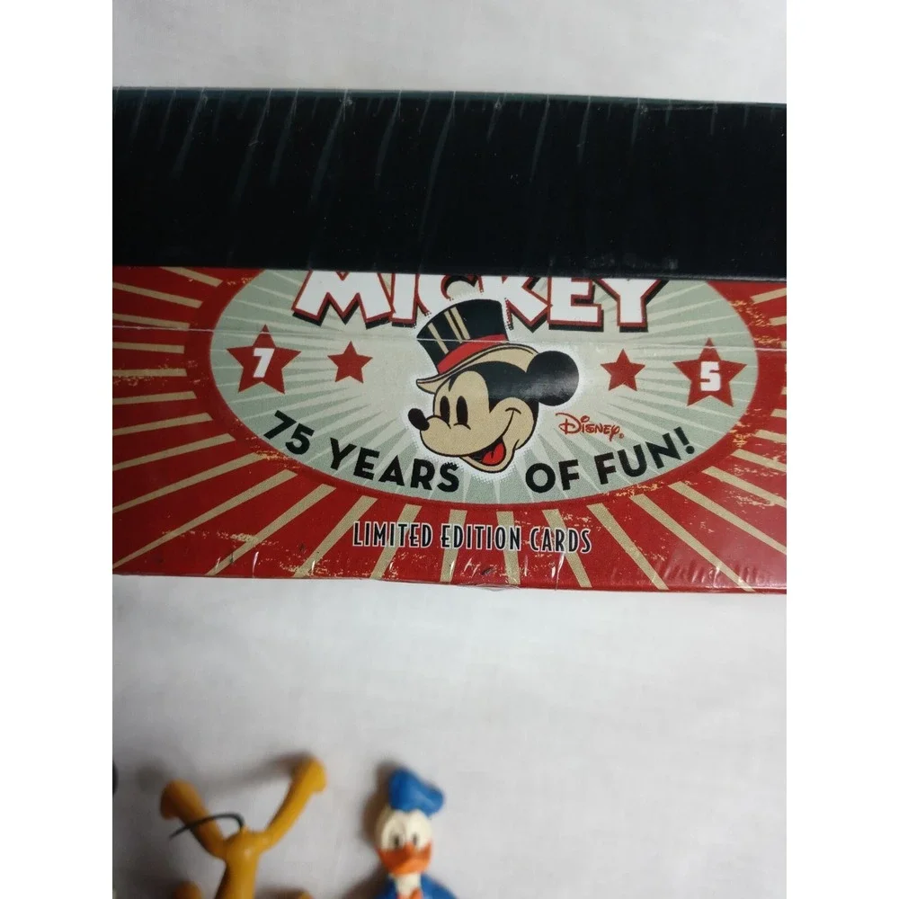 Vintage Walt Disney World Collector's Lot-75th Anniversary Cards-Bendy Figures‎